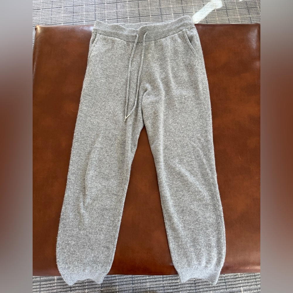 Quince Cashmere Gray Jogger Sweatpants